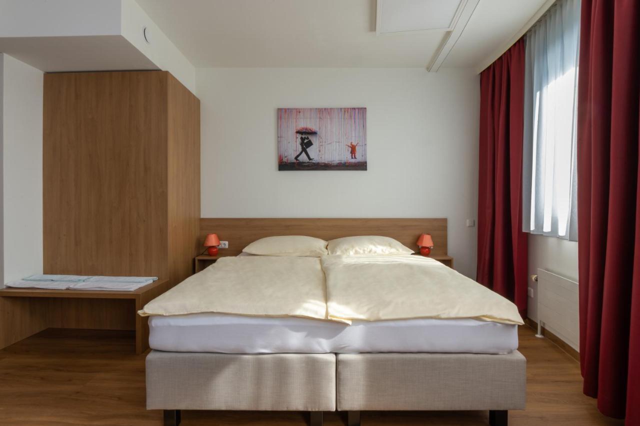 Hotel Sommerhaus Linz Buitenkant foto