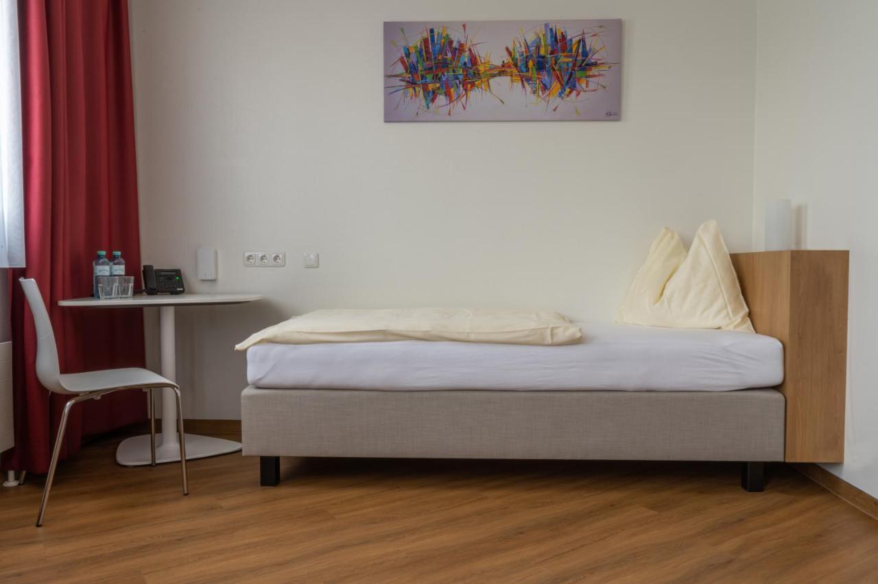 Hotel Sommerhaus Linz Buitenkant foto