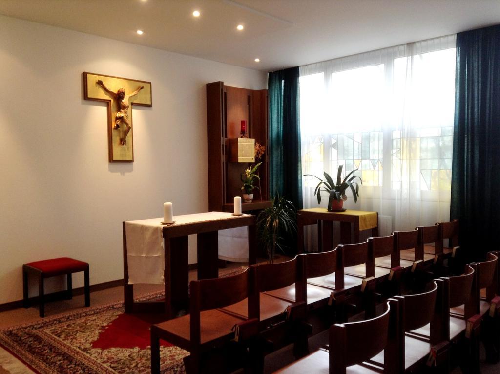 Hotel Sommerhaus Linz Buitenkant foto